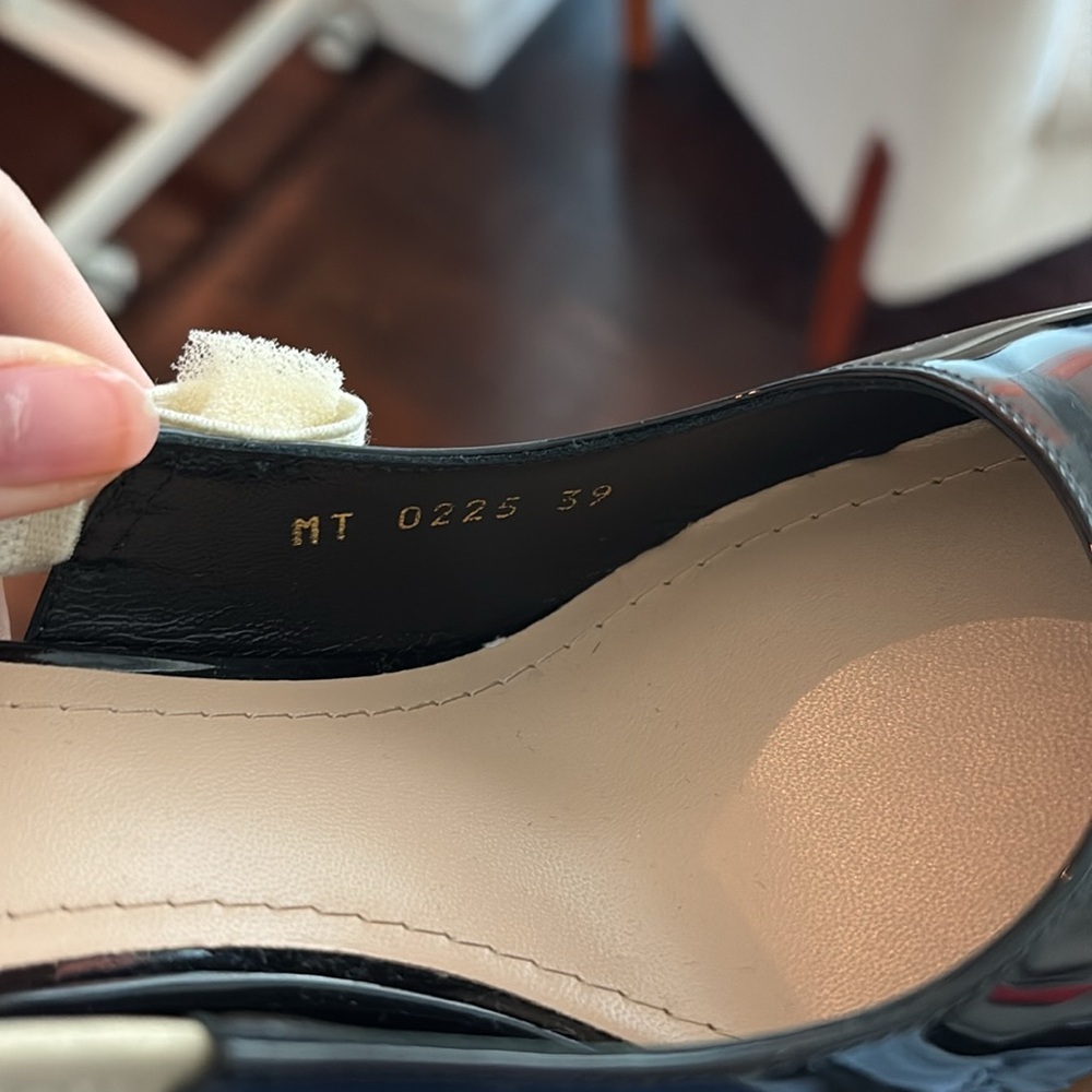 Dior Women's Black Slingback Heels - Picture 5 of 7